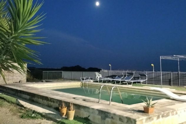 VENDITA VILLA CON PISCINA C.DA MADONNA DELLA MUTATA GROTTAGLIE - Foto 2