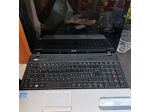 Acer 15.6" HD LED LCD 8GB DDR3 Memory portatile