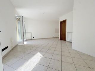 Trilocale in affitto a Casarza Ligure