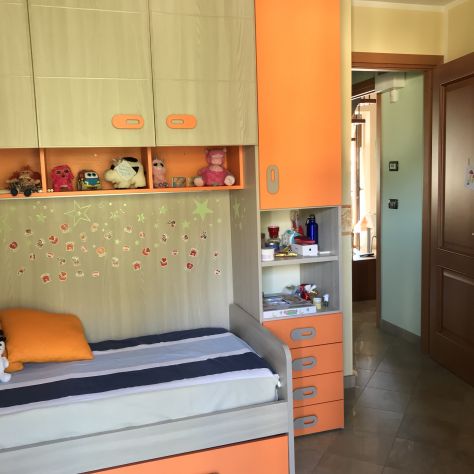 CAMERETTA PER BAMBINA COME NUOVA