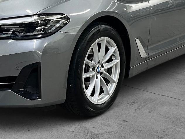 BMW Serie 5 G31 2020 Touring LCI 518d Touring mhev 48V Business auto - Foto 8