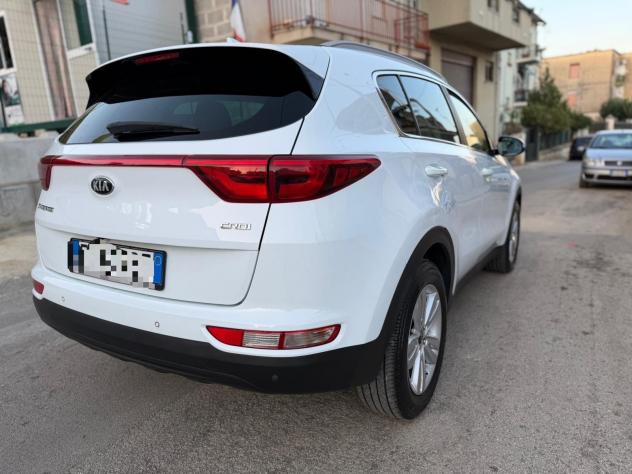 Kia Sportage 1.7 CRDI 2WD Active - Foto 5