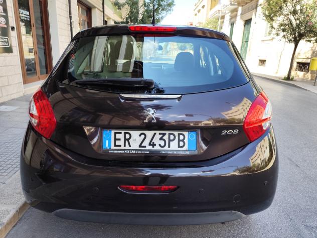 Peugeot 208 1.4 HDi 68CV ALLURE NAVI - Foto 8