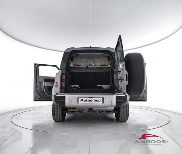 LAND ROVER Defender 90 3.0d i6 mhev SE awd 250cv aut rif. 22373647 - Foto 7