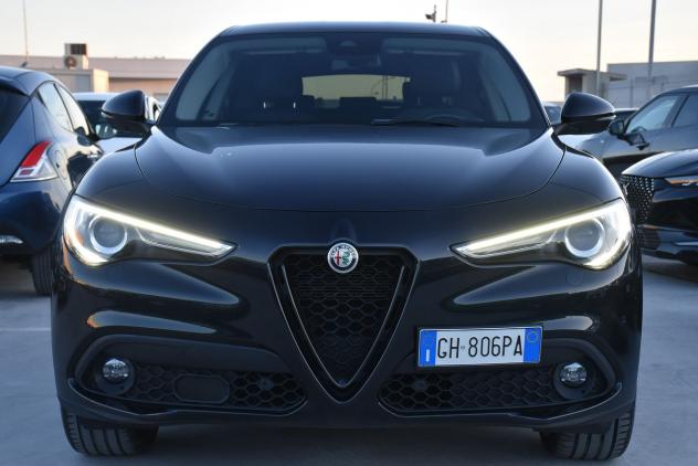 Alfa Romeo Stelvio Stelvio 2.2 t Sprint Q4 190cv auto - Foto 2