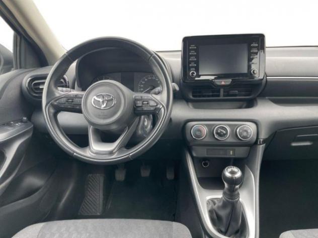 TOYOTA Yaris 1.0 5 porte Active rif. 23936343 - Foto 8