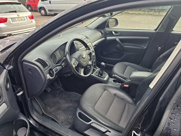 Skoda Octavia 1.6 TDI CR F.AP. Wagon Elegance - Foto 7