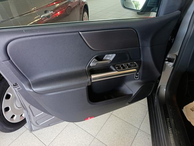 Mercedes-Benz Classe B B 180 d Automatic Sport - Foto 10