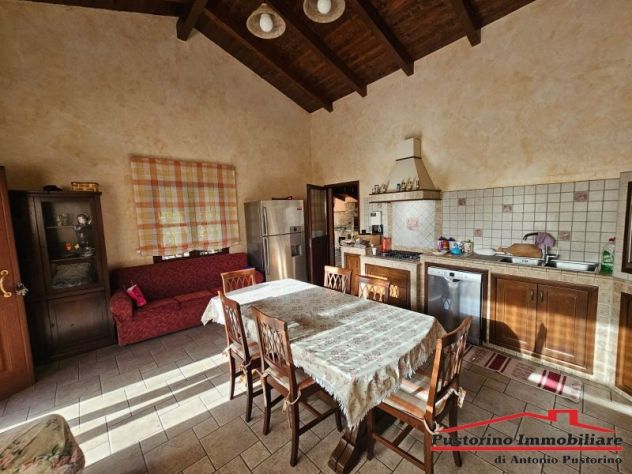 Gallina - Appartamento in villa con veranda, giardino, angolo barbecue e p.auto - Foto 3