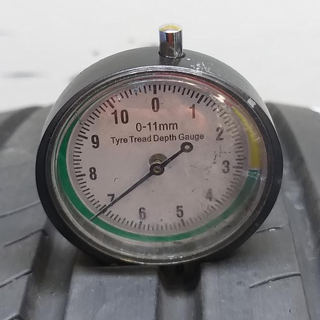 4 GOMME 215 60 17 DUNLOP A66281 - Foto 3