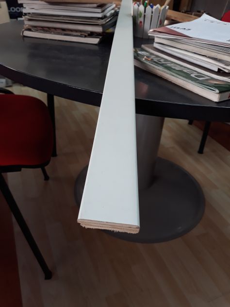 BATTISCOPA LACCATO BIANCO SQUADRATO 50X13