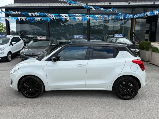 " DA VETRINA " Suzuki Swift 1.2 Hybrid Cool - Foto 8