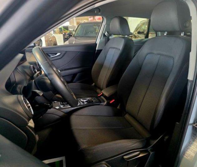 AUDI - Q2 - 35 TDI S tronic Admired - Foto 9