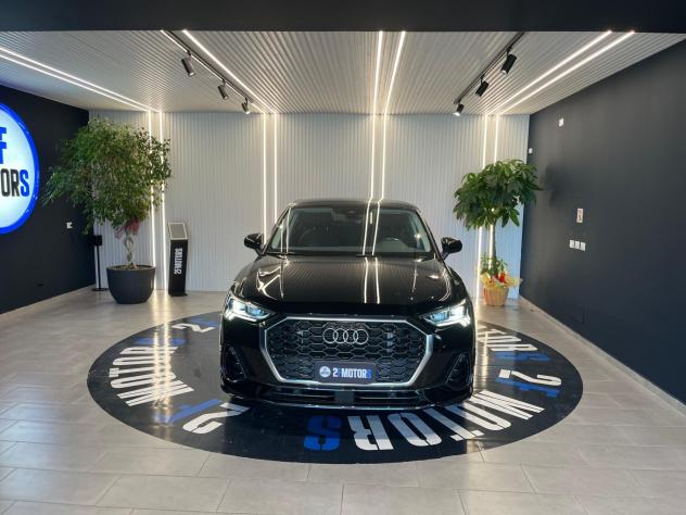 Audi Q3 SPB 45 TFSI e S tronic Business Plus - Foto 4