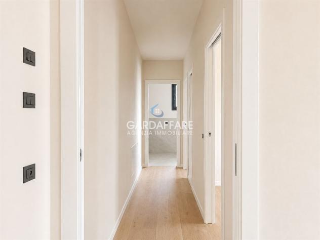 Nuovo trilocale Attico con due camere matrimoniali ! - Foto 8