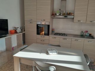 Camere Per Studentesse Viale dell' Università