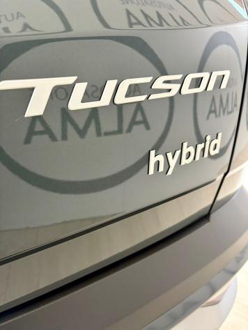 Hyundai Tucson Hybrid 1.6 HEV 2wd 239cv Business Auto - Foto 10