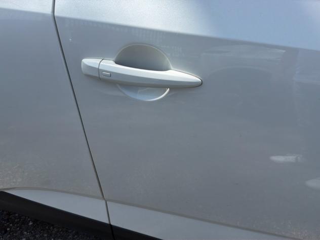 Nissan Qashqai 1.3 MHEV 140 Tekna - Foto 9