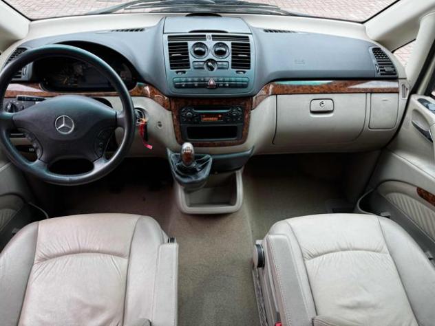 MERCEDES-BENZ Viano 2.2 CDI solo 68000 km gancio traino tetto pelle rif. 23930861 - Foto 5