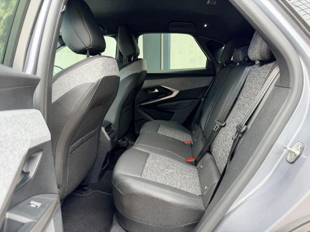 NEW PEUGEOT - 3008 1.2 hybrid Allure 145cv e-dcs6 - Foto 10