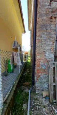Immobile in asta di 588 m² con più di 5 locali in vendita a Adria - Foto 3