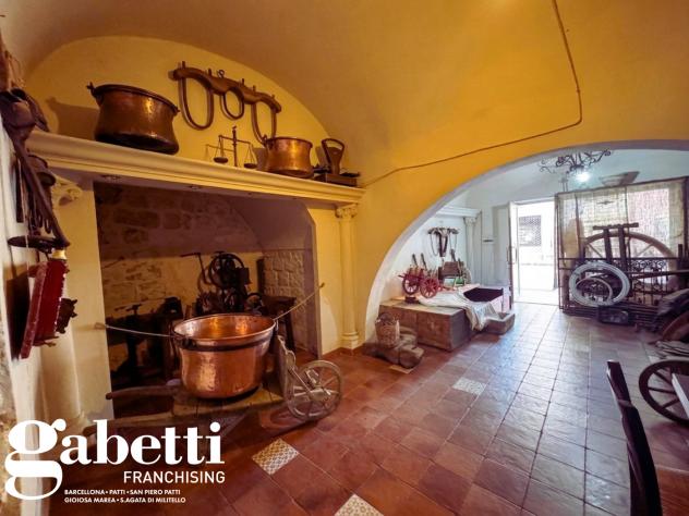 Attività Commerciale - Sant'Agata di Militello . Rif.: Cod. rif 3305173VCG