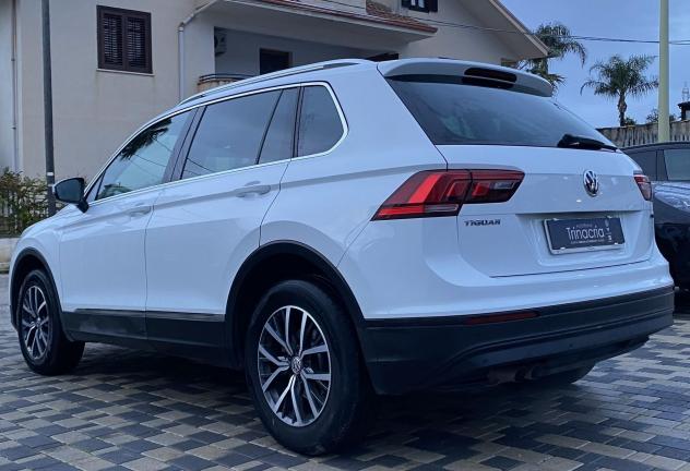 Volkswagen Tiguan Business 2.0 TDI 150CV DSG 4motion - Foto 6