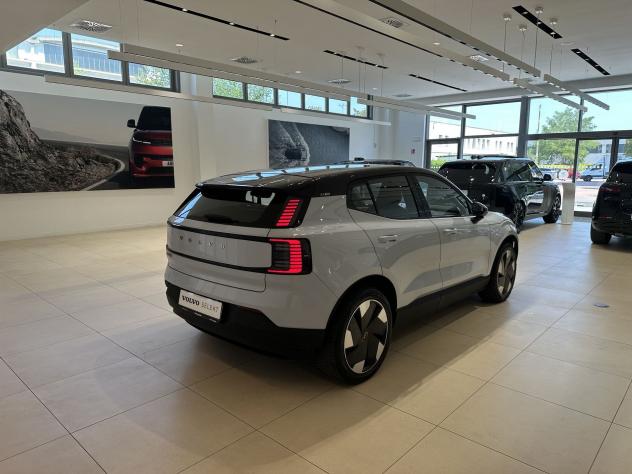 Volvo EX30 Single Motor Extended Range Plus - Foto 5
