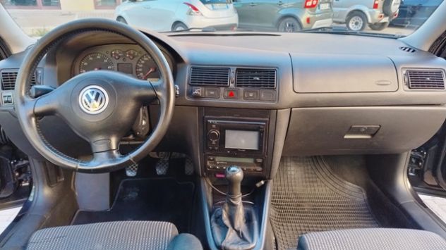 Volkswagen Golf IV 5p 1.6 Benz/Metano - Foto 4