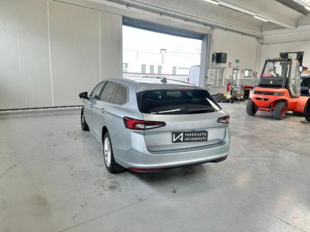 SKODA Superb 2.0 TDI DSG WAGON STYLE rif. 23692807 - Foto 5