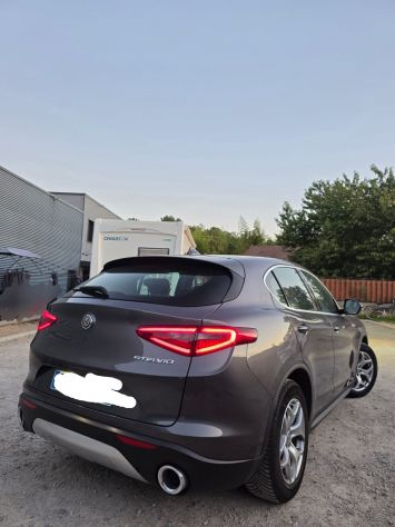 Bellissima Alfa Romeo Stelvio anno 2019 - Foto 2