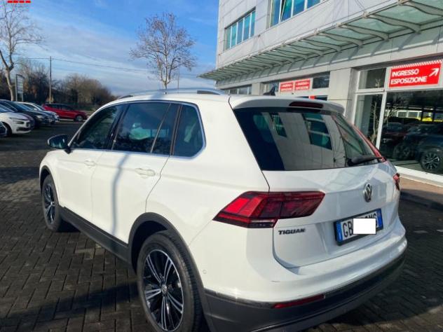 VOLKSWAGEN Tiguan 2.0 TDI SCR DSG HIGLINE BlueMotion Technology rif. 24077809 - Foto 3