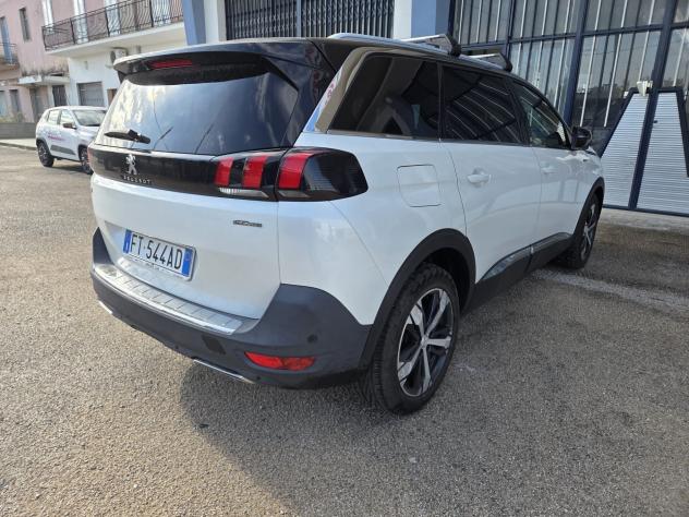Peugeot 5008 BlueHDi 130 S&S GT Line - Foto 4