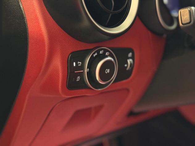 Alfa Romeo Stelvio 2.0 Turbo 280 CV AT8 Q4 Executive - Foto 10