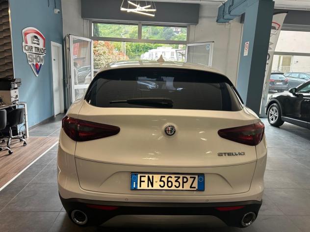 Alfa Romeo Stelvio 2.2 Turbodiesel 180 CV AT8 RWD Super - Foto 5