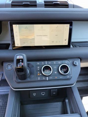 LAND ROVER Defender 110 3000D I6 250CV AWD AUTO X-DYNAMIC SE ITALIA rif. 23931449 - Foto 10