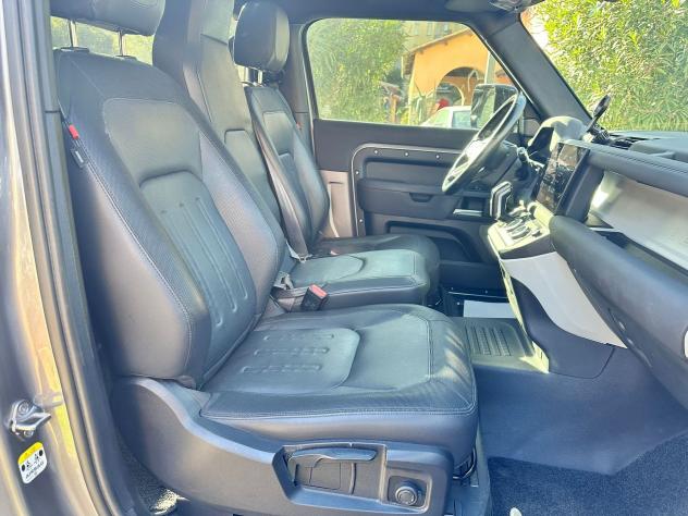Land Rover Defender 90 3.0D I6 200 CV AWD Auto S DYNAMIC TETTO 6 POSTI GANCIO TRAINO - Foto 8