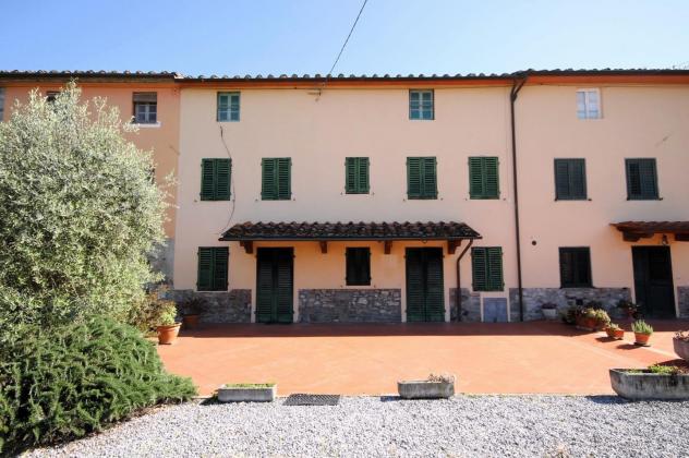 Terratetto in vendita a Marlia - Capannori 215 mq Rif: 1325666
