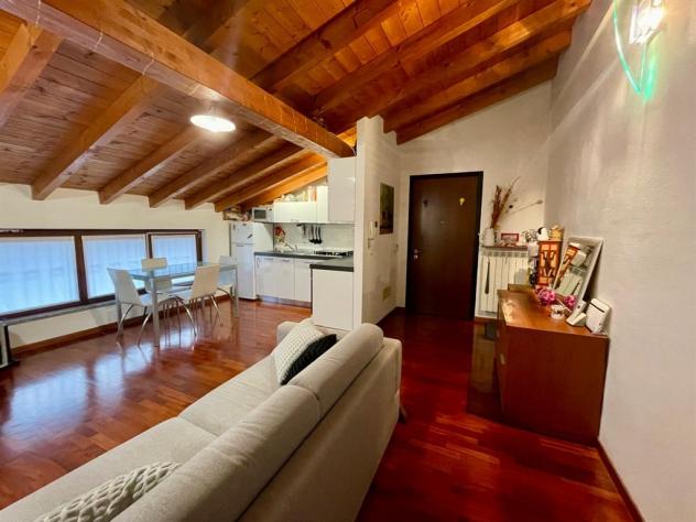 mln128 - ottima mansarda tutta parquette - 2 locali - bagno - balcone box con zona cantina - Foto 11