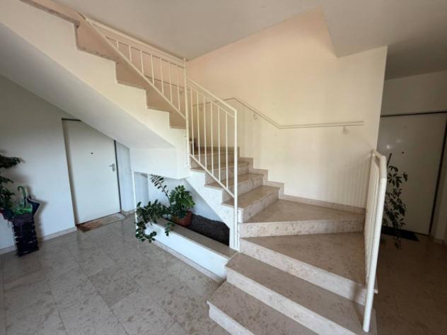 Immobile in asta di 81 m², box auto in vendita a Sale Marasino - Foto 17