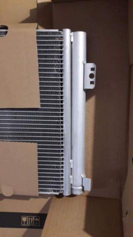 Radiatore Climatizzatore mercedes vito (639) 6398350070 - Foto 3