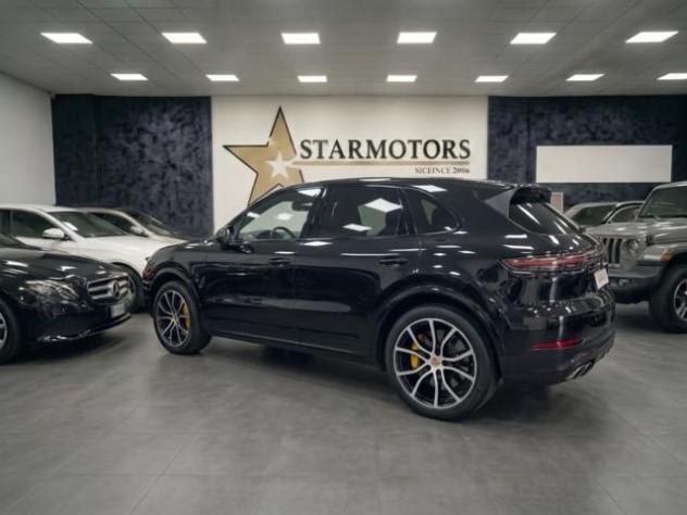 PORSCHE Cayenne 4.0 V8 Turbo Tetto Apribile CarPlay Full Optional rif. 24220371 - Foto 6