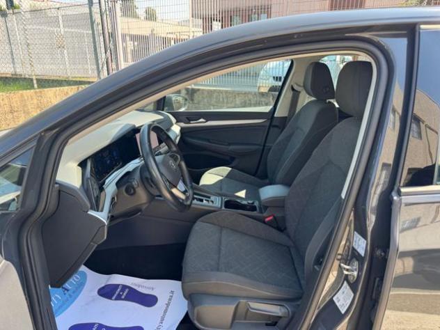 VOLKSWAGEN Golf 2.0 TDI DSG SCR Life 116CV rif. 24123325 - Foto 5