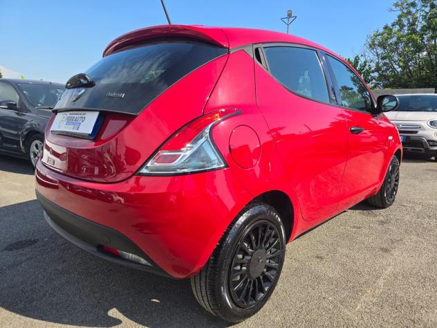 Lancia Ypsilon 1.0 FireFly 5 porte S&S Hybrid Ecochic - Foto 8