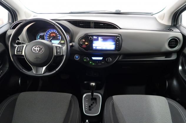Toyota Yaris Yaris 5p 1.5h Active my16 - Foto 4