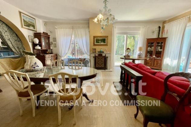 Villa di 495 m² con più di 5 locali e posto auto in vendita a Passignano sul Trasimeno - Foto 8