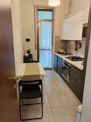 Stanza singola via Frà Cristoforo 2 MM Famagosta - Foto 4