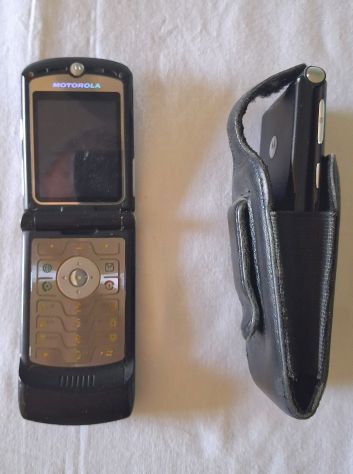 Due Motorola RAZR V3 completi - Foto 4