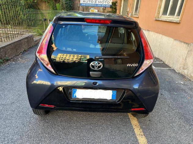 Toyota Aygo 1.0 VVT-i 69 CV 5 porte x-wave - Foto 7