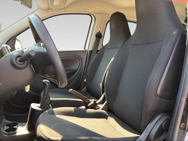 smart forfour II 1.0 Youngster 71cv my18 - Foto 10